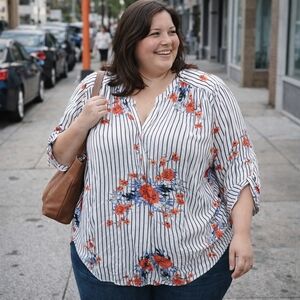 BNWT Mandee Plus Half-Button V-Neck Stripe Floral Blouse | 3/4 Sleeve Relaxed Fi